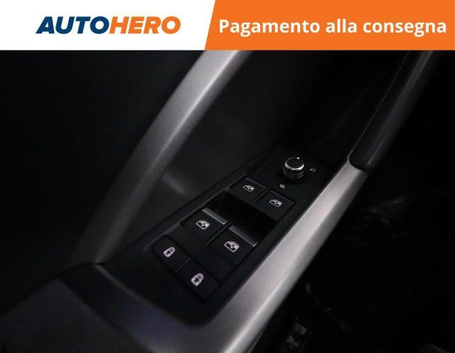 AUDI Q3 35 TFSI S tronic