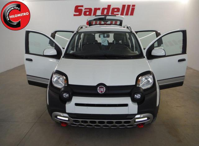 FIAT Panda 1.0 FireFly S&S Hybrid City Cross