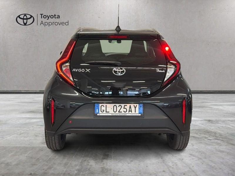 Toyota Aygo X 1.0B (72 CV) Active S-CVT