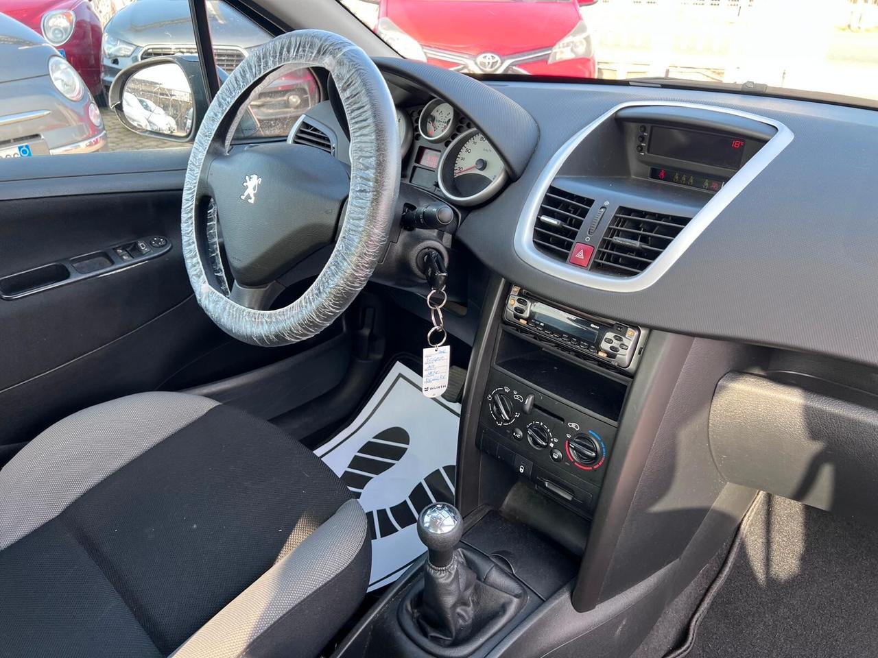 Peugeot 207 1.4 88CV 5p. XS