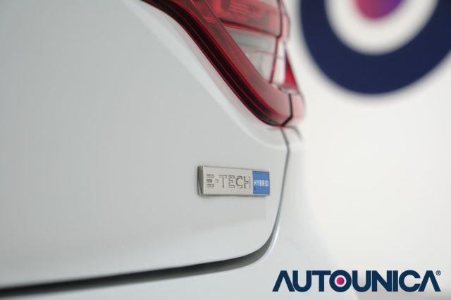 RENAULT Clio FULL HYBRID E-TECH 140 CV 5PORTE INTENS NEOPATENTI