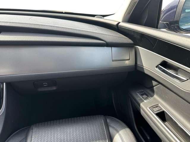 Jaguar XF 2.0d Prestige 180cv auto