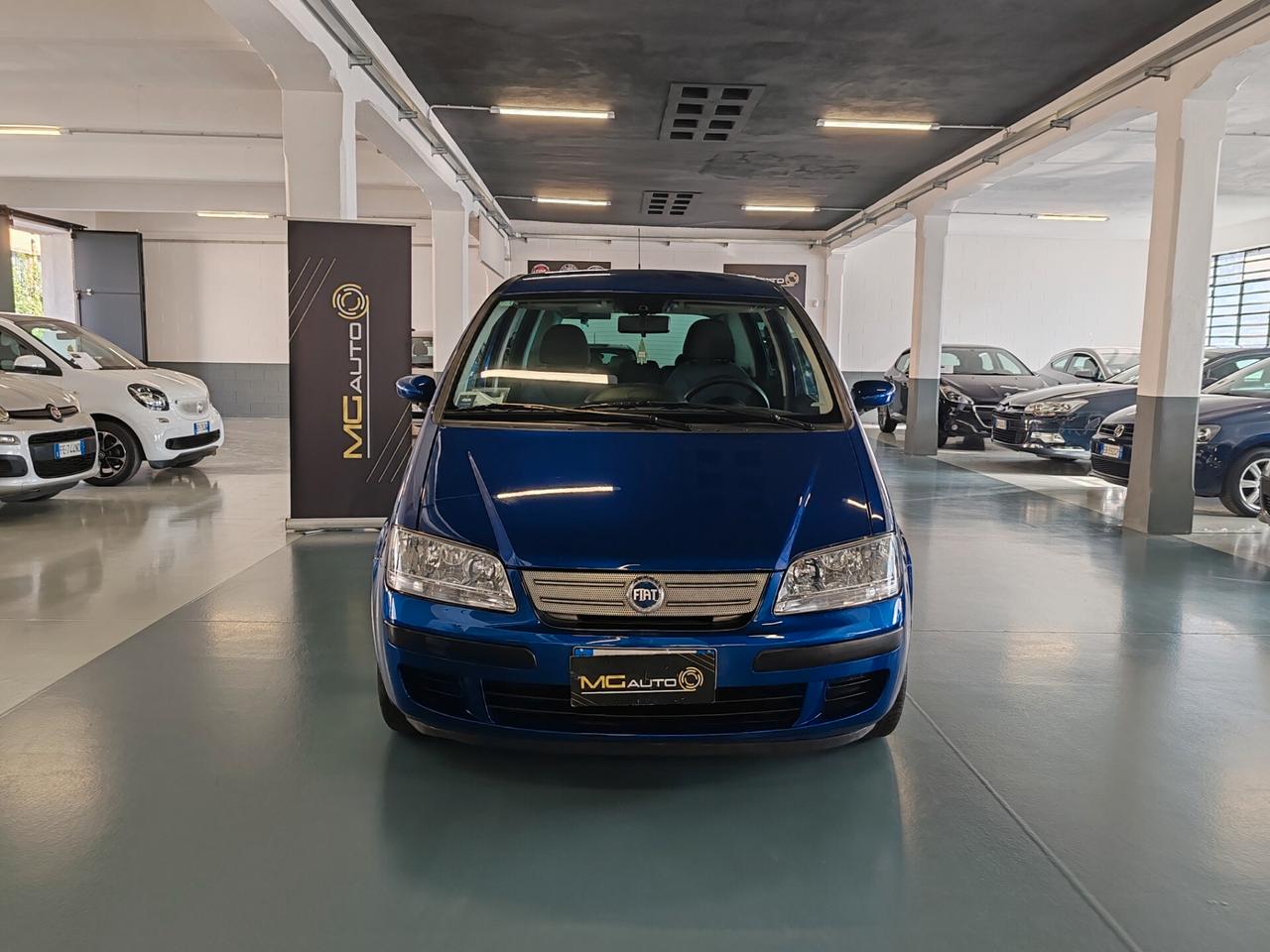 Fiat Idea 1.2 16V BlackLabel