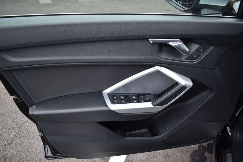 Audi Q3 Q3 35 TDI Business Advanced