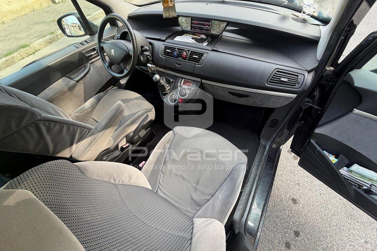 PEUGEOT 807 2.0 HDi 163CV SV