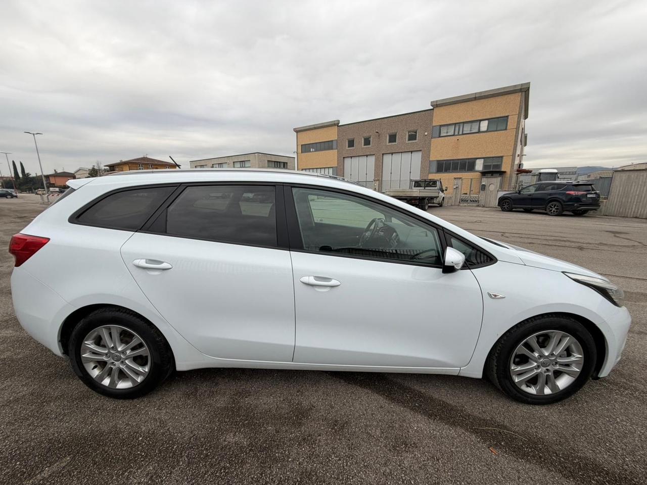 KIA CEED 1.6 CRDi 110 CV SW Cool