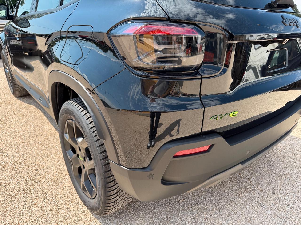 Jeep Avenger 4xe Hybrid mhev Upland 1.2 145cv IVA ESPOSTA