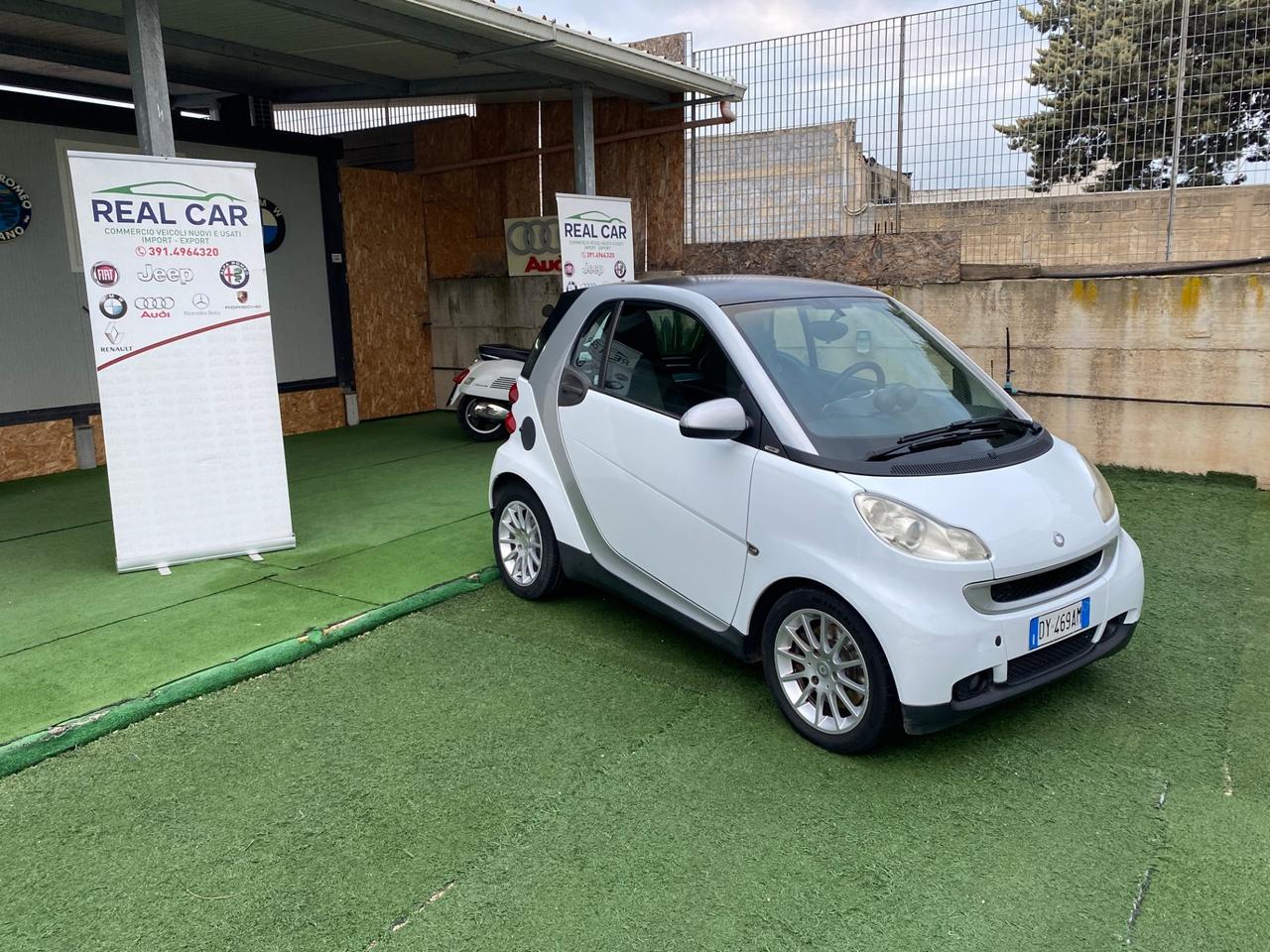 Smart ForTwo 1.0 Benzina Anno 2009