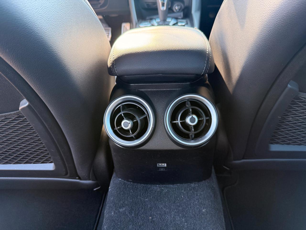 Alfa Romeo Giulia 2.0 Turbo 280 CV AT8 Veloce