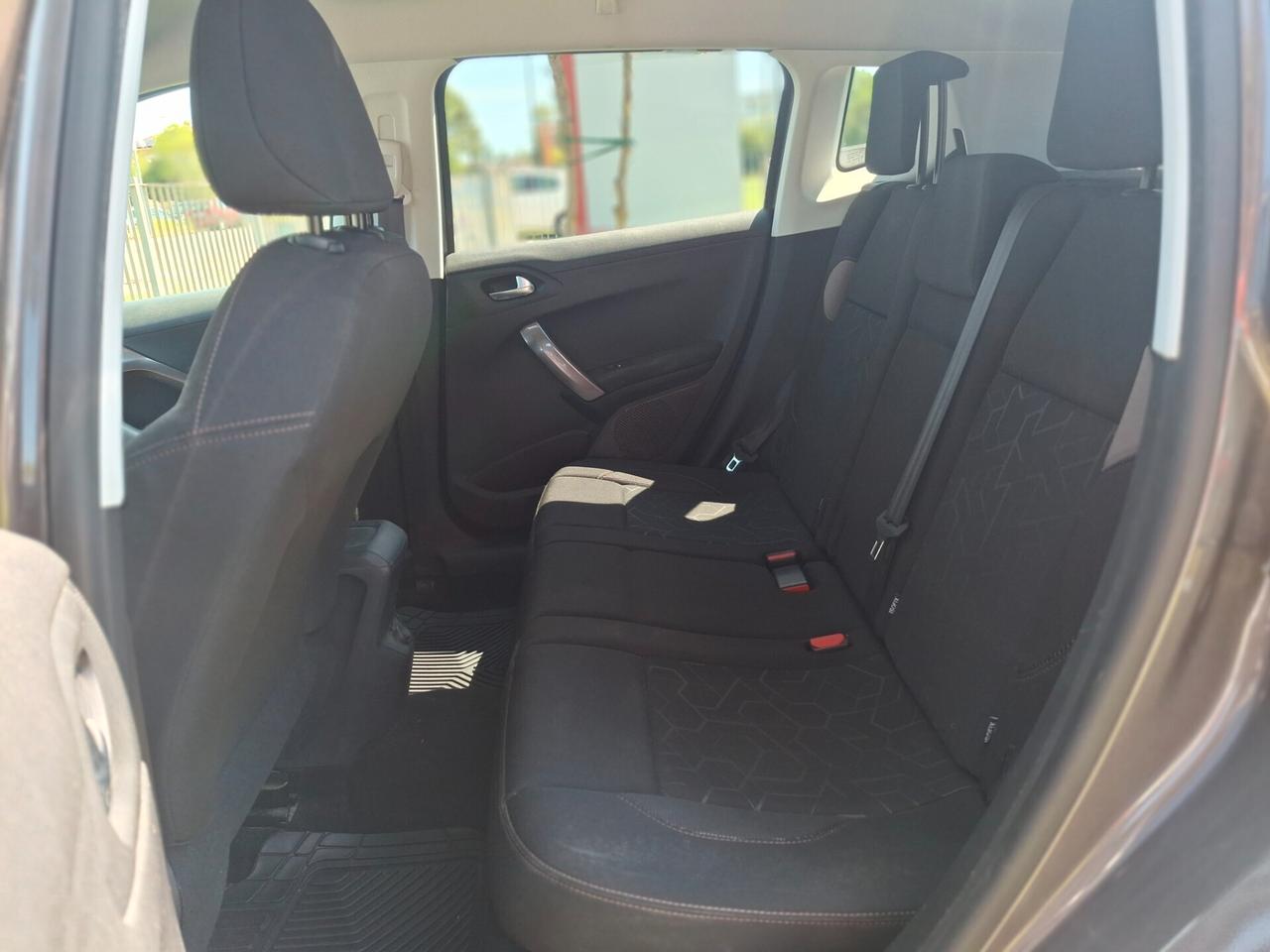 Peugeot 2008 1.4 HDi 68CV Active