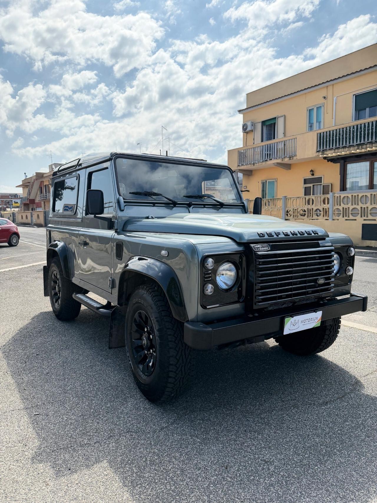 Land Rover Defender 90 2.2 TD4 Station Wagon SE N1