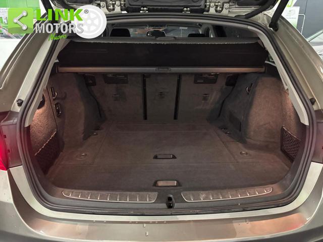 BMW 318 d Touring Luxury