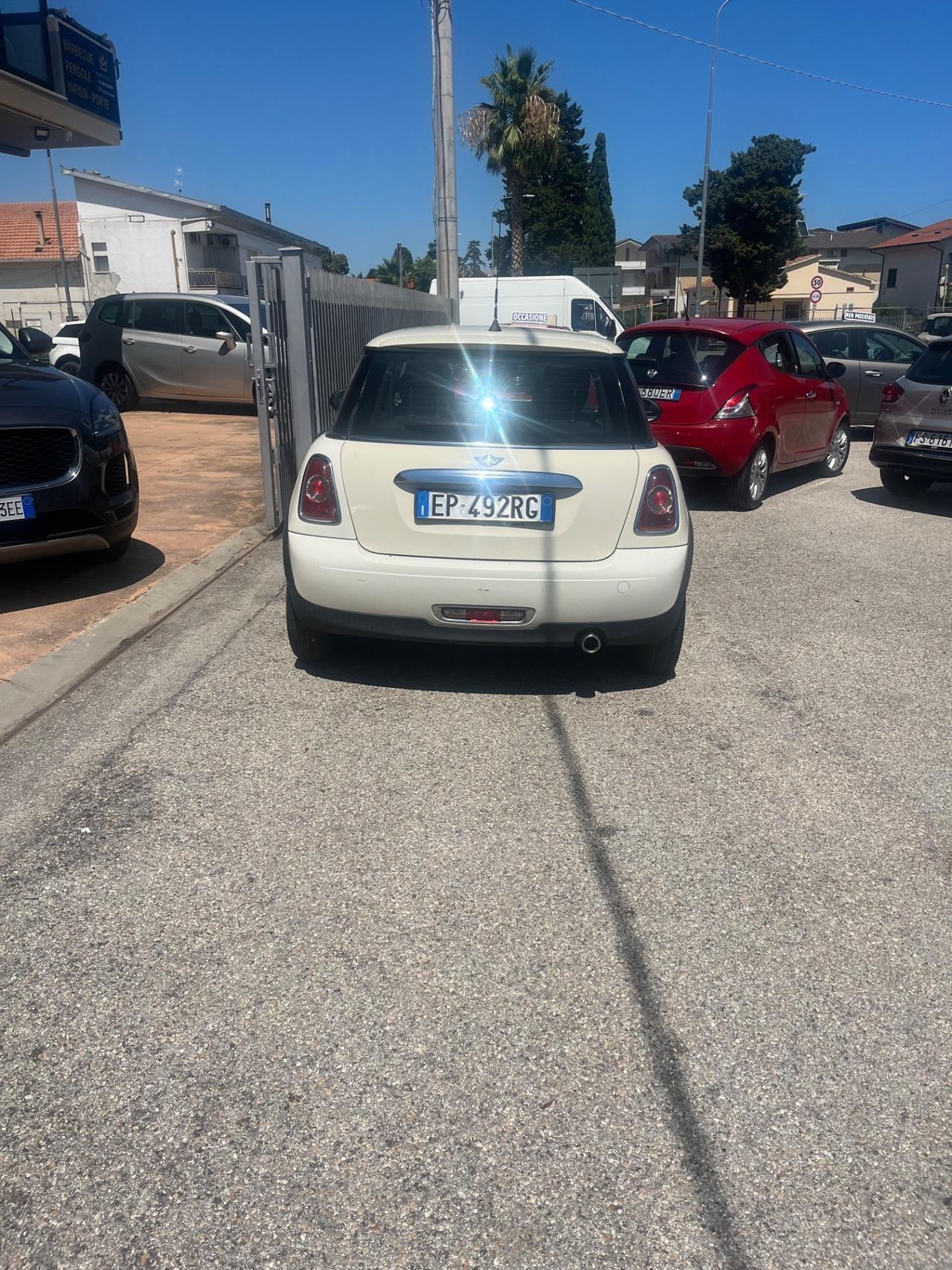 Mini 1.6 16V Cooper D
