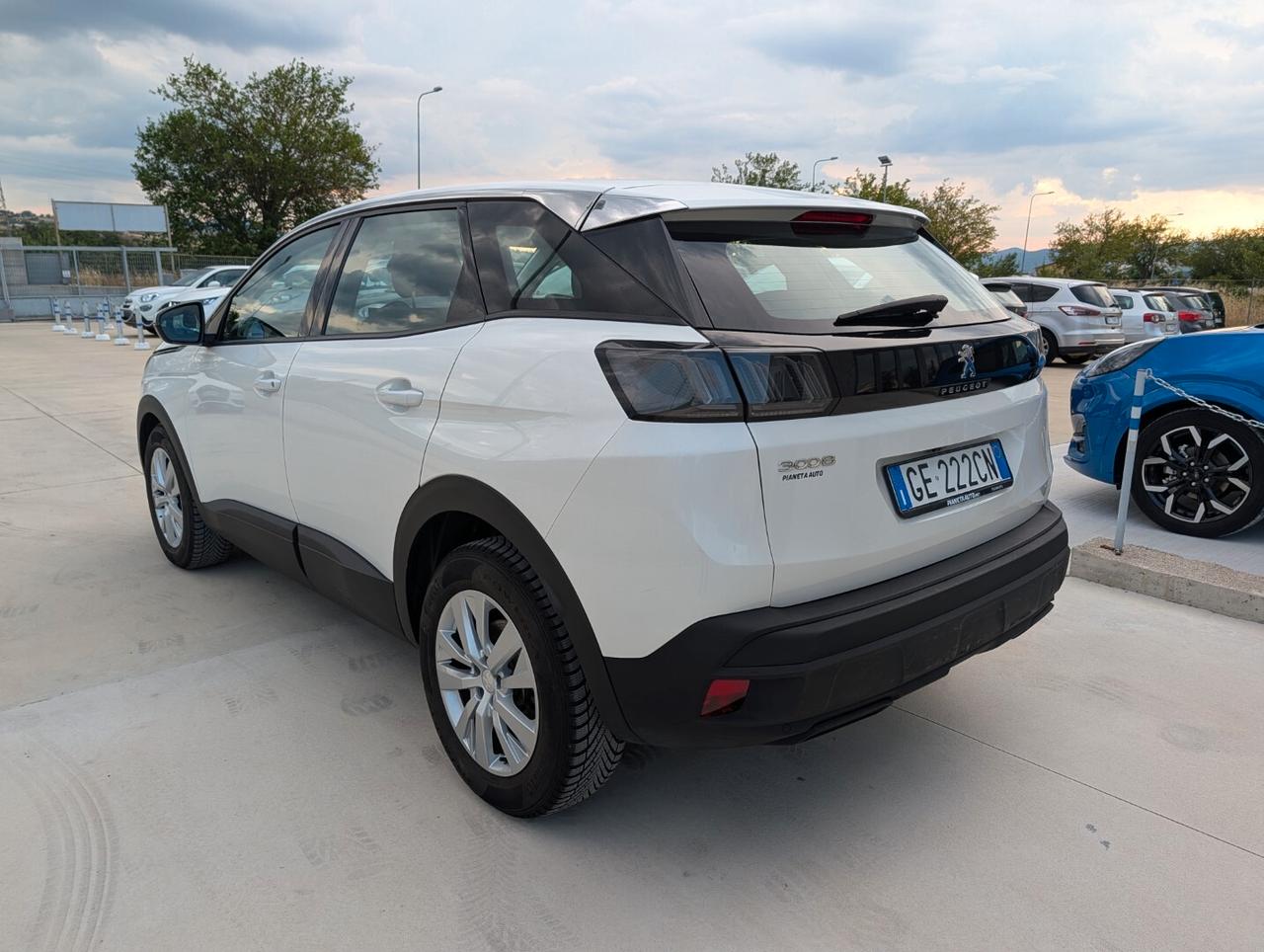 Peugeot 3008 BlueHDi 130 S&S EAT8 Active