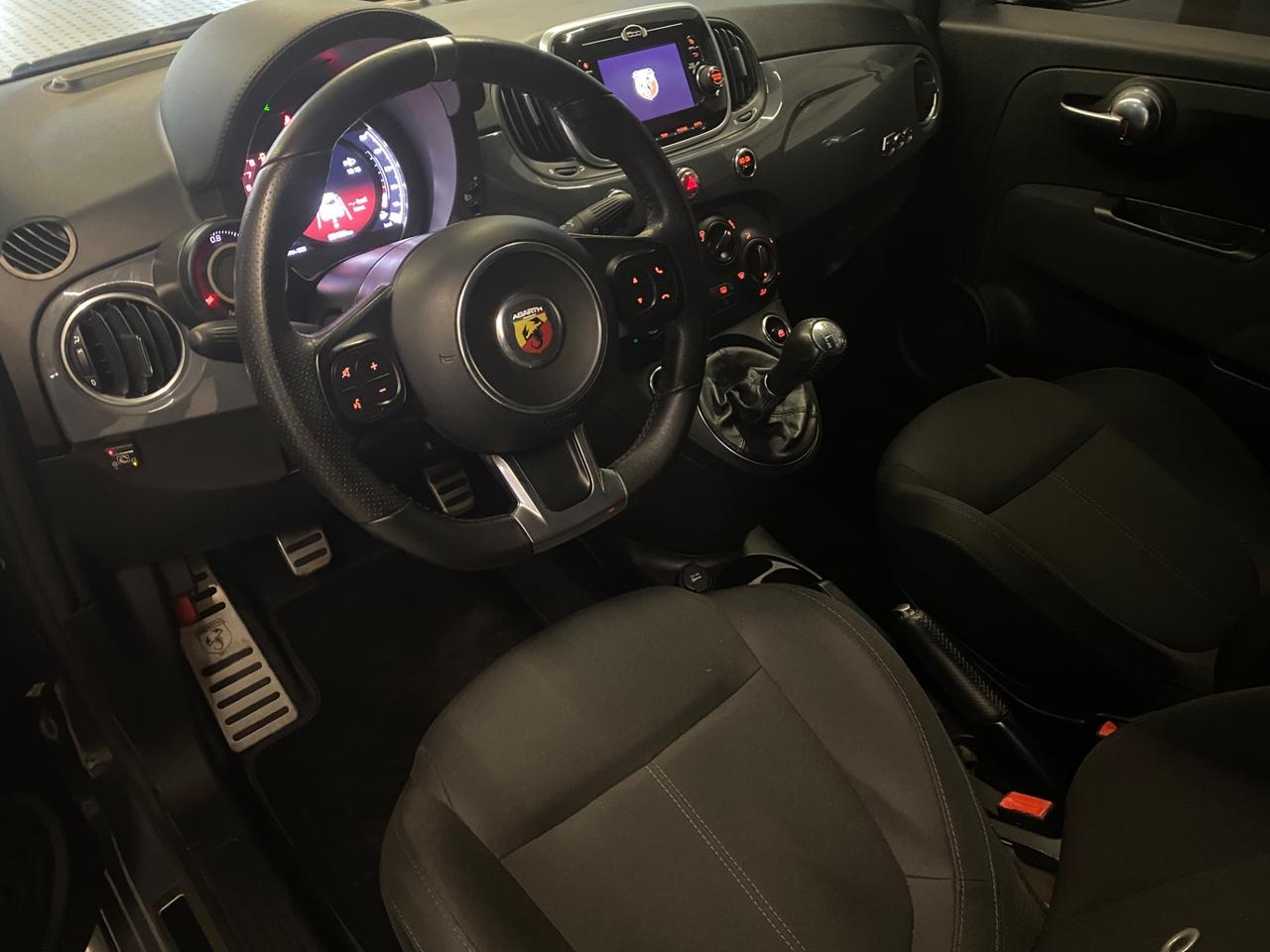 ABARTH 595 1.4 T-JET CON GPL 145CV