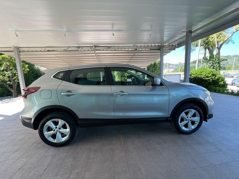 Nissan Qashqai 1.3 DIG-T 140 Acenta Premium