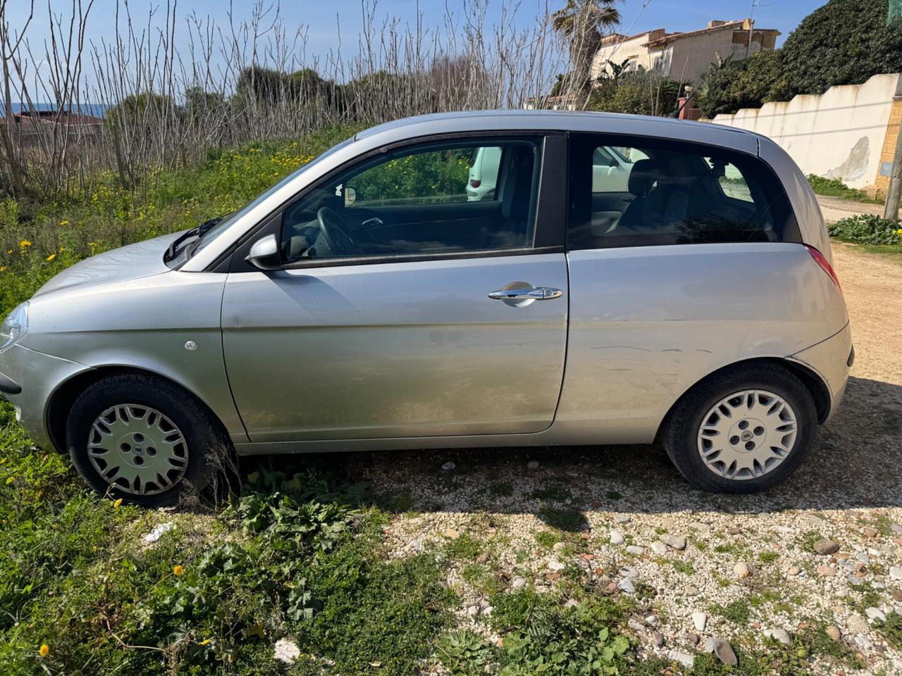 Lancia Ypsilon 1.3 Multijet 16V Oro