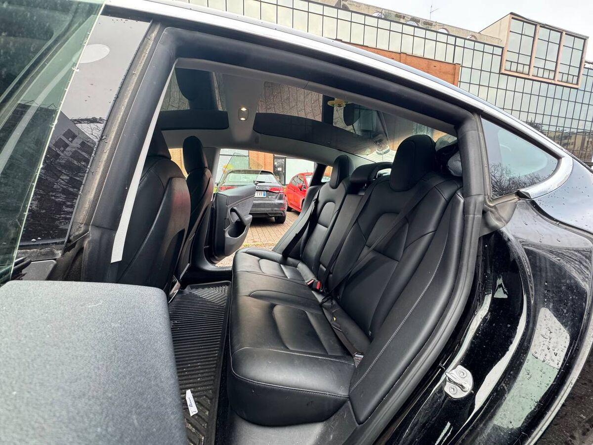 Tesla Model 3 Standard rwd Plus