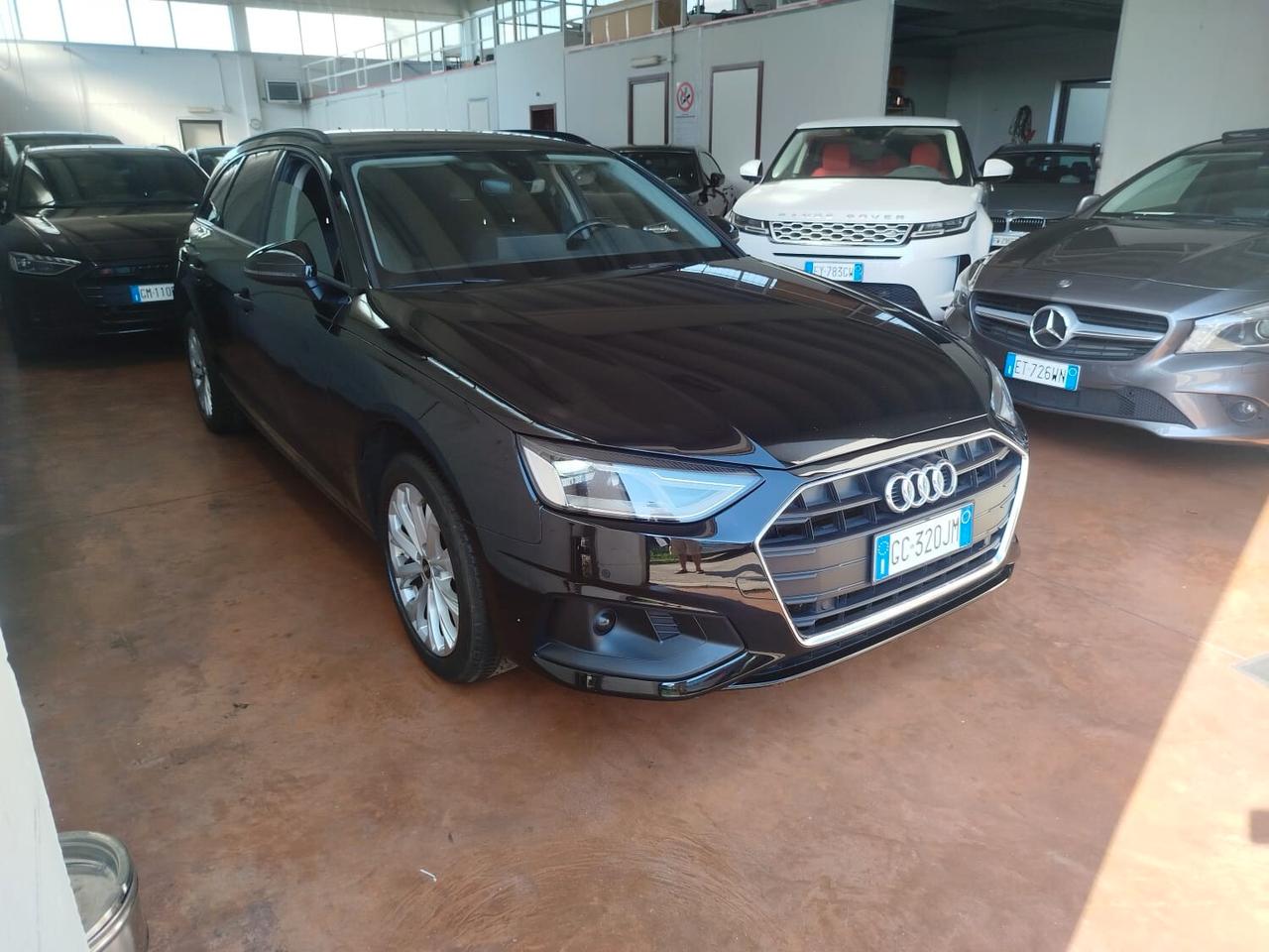 Audi A4 Avant 35 TDI S tronic Business