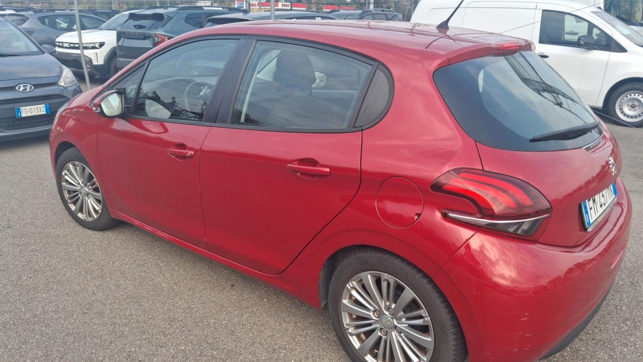 Peugeot 208 1200 GPL BOMBOLA 2031