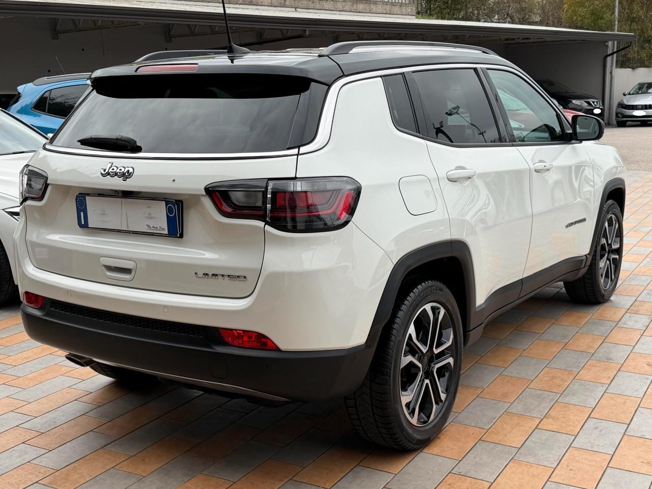 Jeep Compass 2WD 1.6 M.JET 130 cv. LIMITED