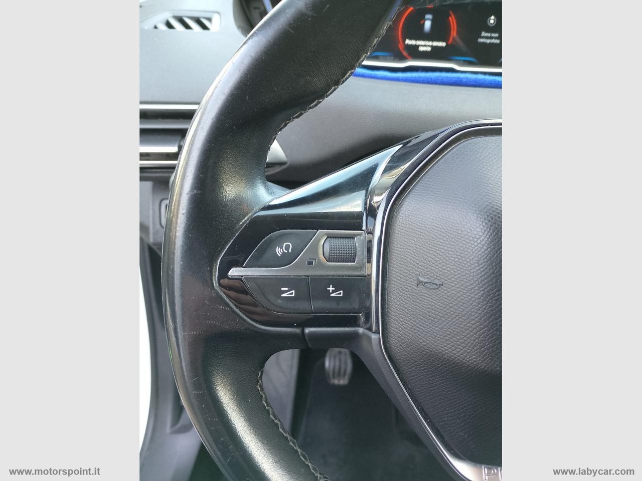 PEUGEOT 3008 BlueHDi 130 S&S Allure