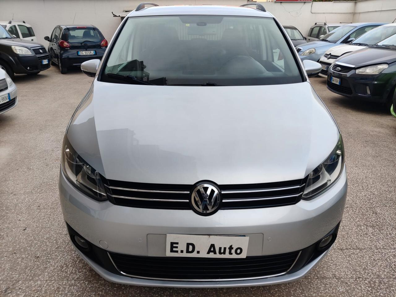 VOLKSWAGEN Touran 1.6 Diesel 7 POSTI