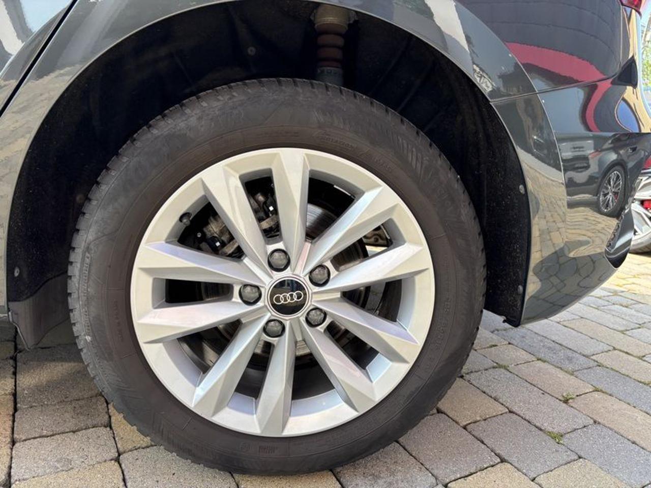 Audi A3 SPB 30 TDI Business NAVI-LED-PHONE APP