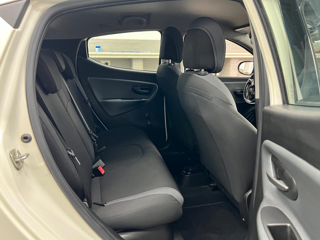 Lancia Ypsilon 1.3 MJT 16V 95 CV 5 porte S&S Platinum