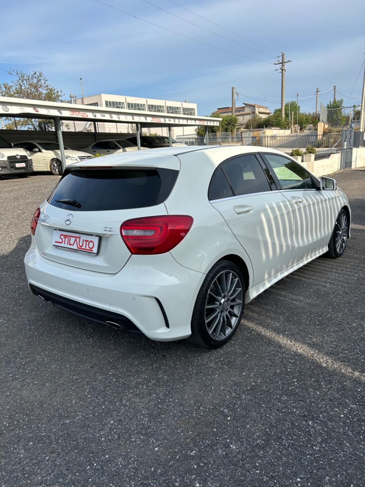 Mercedes-benz A 180 Premium AMG