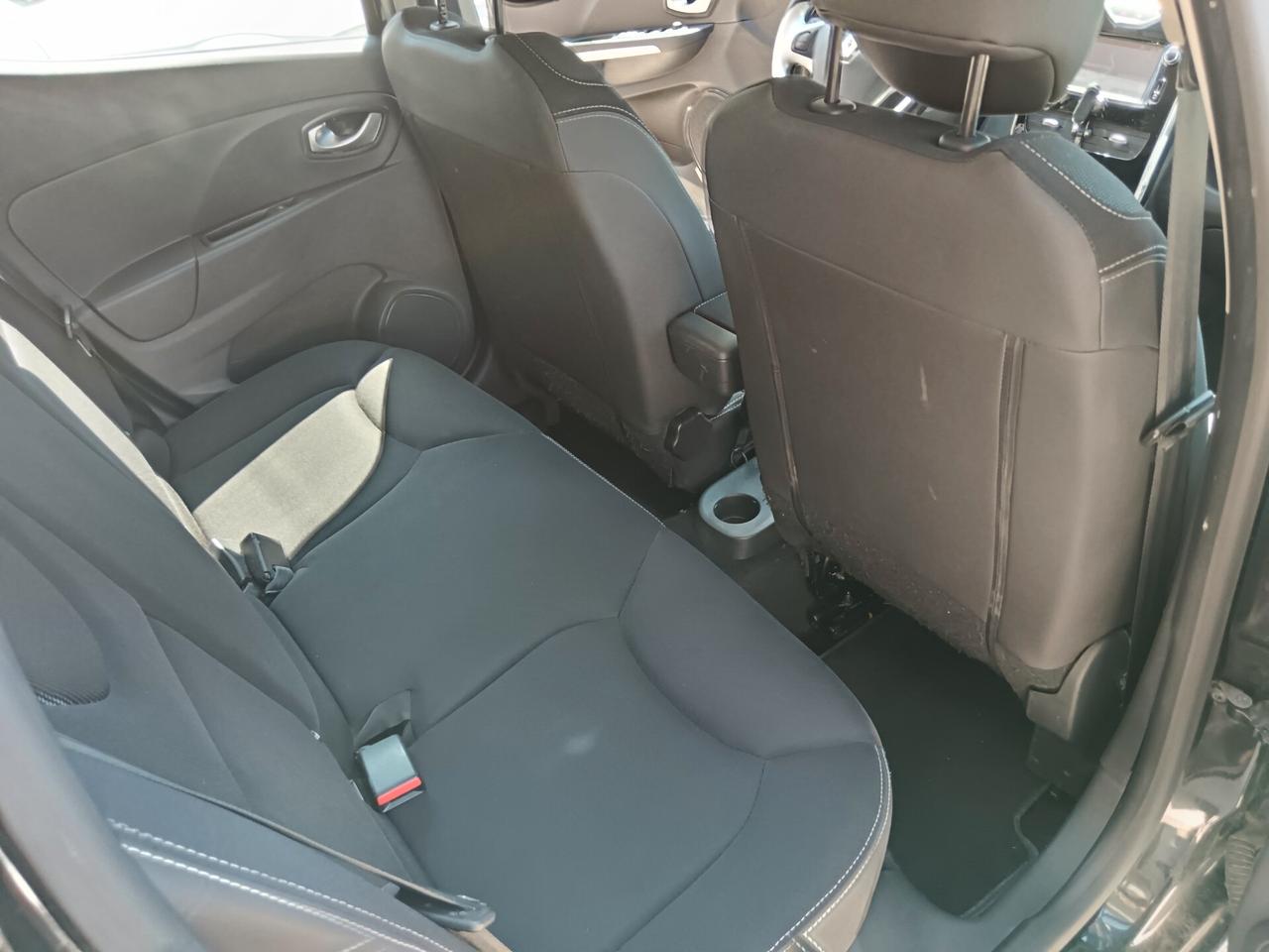 Renault Clio 1.5 DCI 75CV DUEL NAVI RETROCAMERA