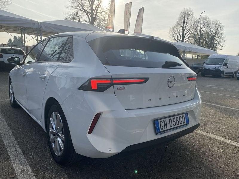 Opel Astra 1.2 Turbo 110 CV Edition