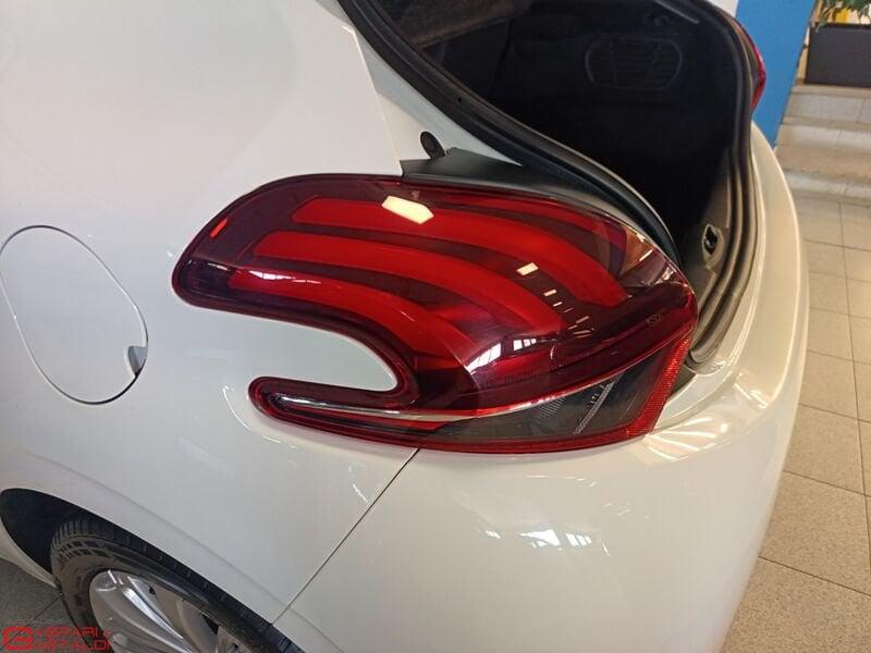 Peugeot 208 ALLURE PureTech 82cv GPL