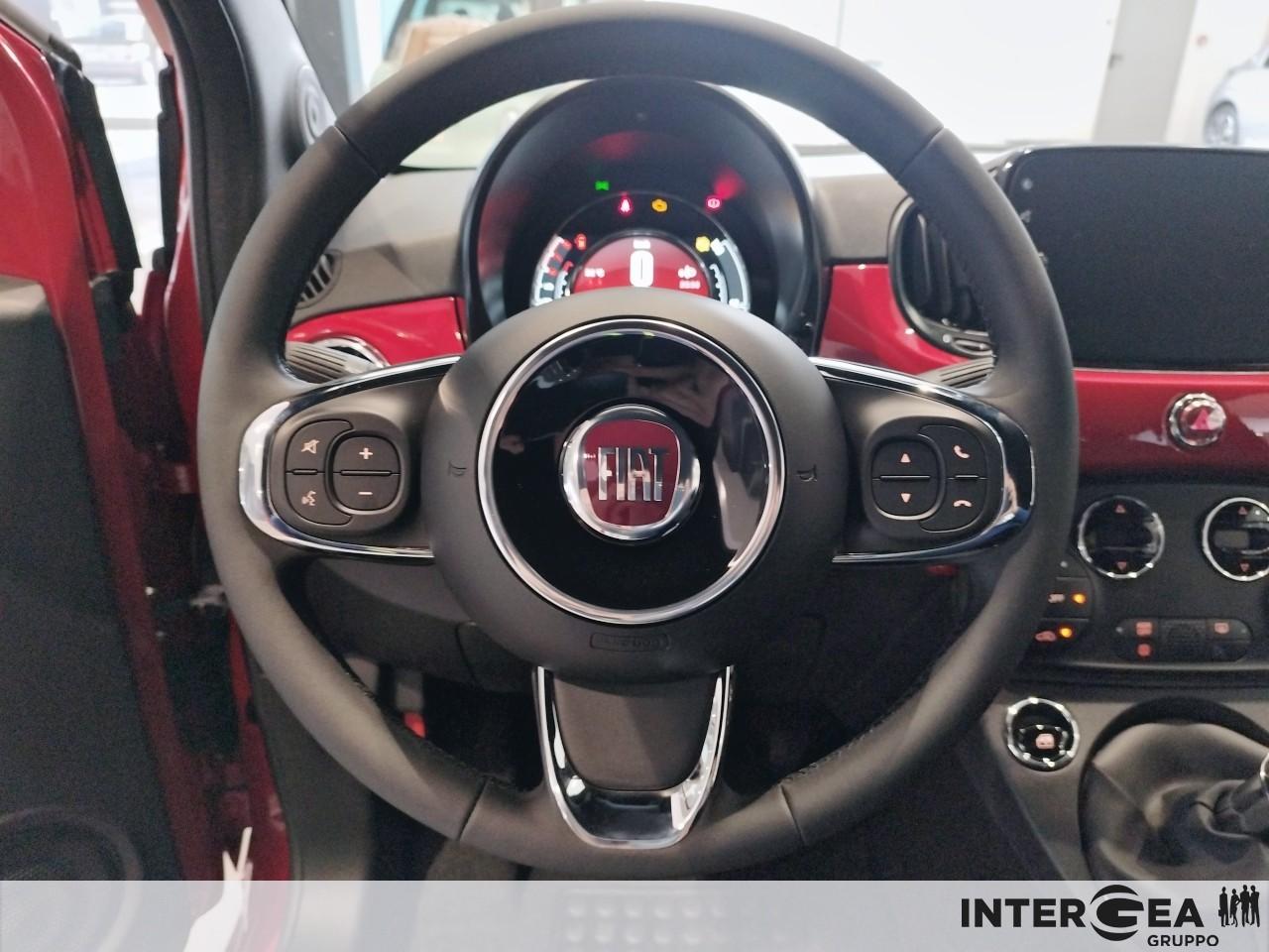 FIAT 500 1.0 hybrid 70cv