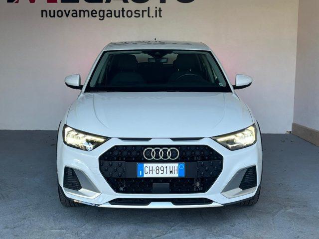AUDI A1 citycarver 30 TFSI Admired