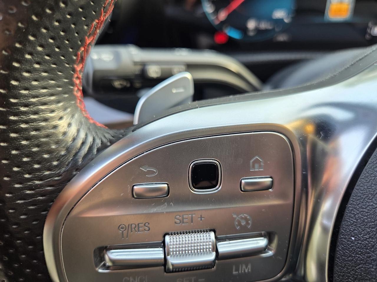 CLASSE A 180 d PREMIUM 2021 AMG solo 60.000Km