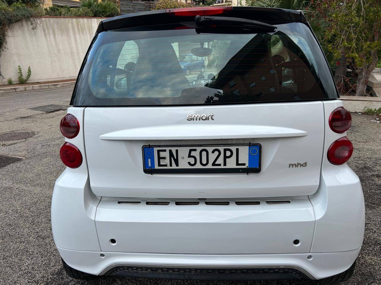 Smart ForTwo 1.0 ideale per neo patentati