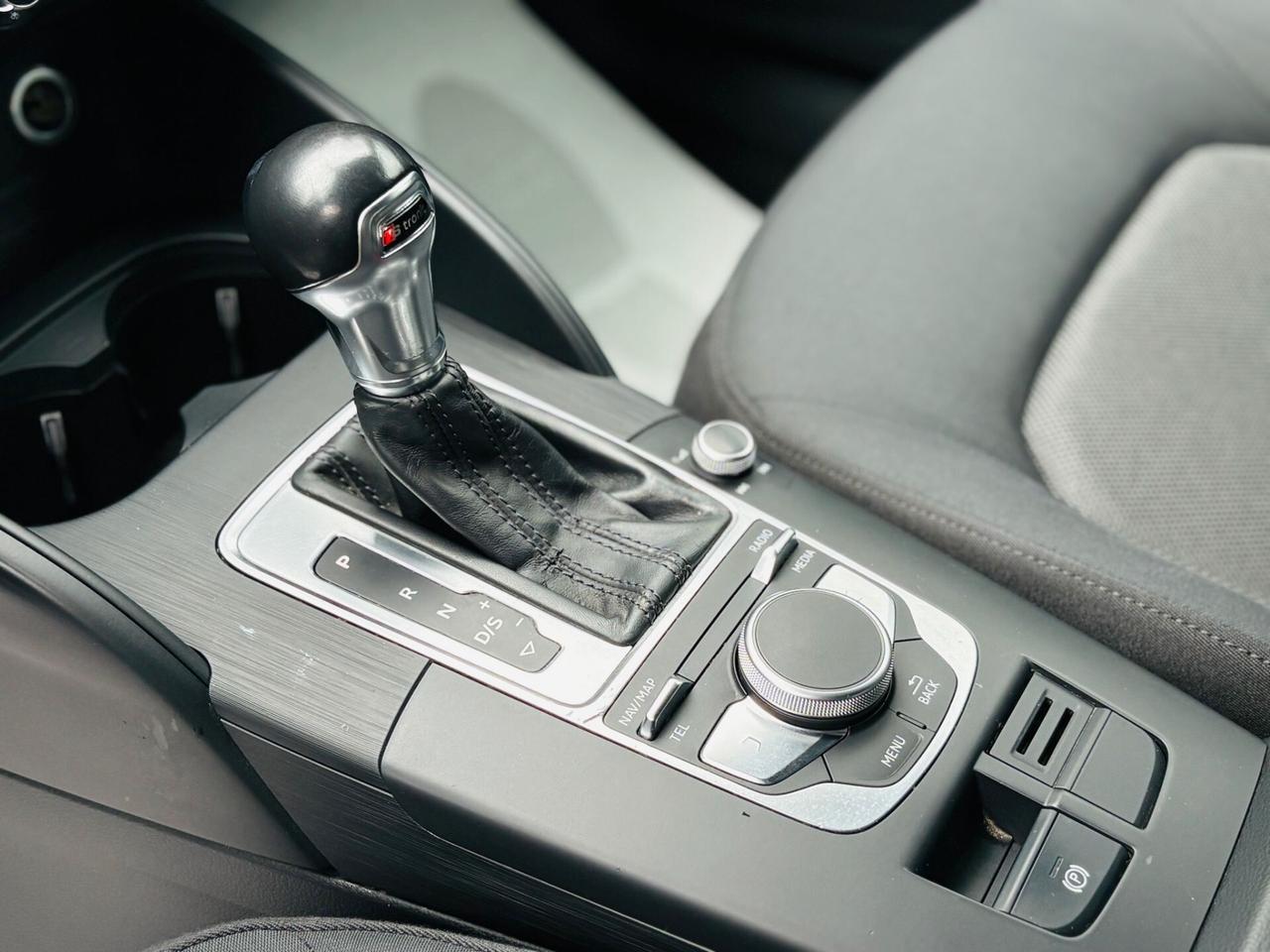 Audi A3 SPB 1.6 TDI S tronic Business 110cv AUT