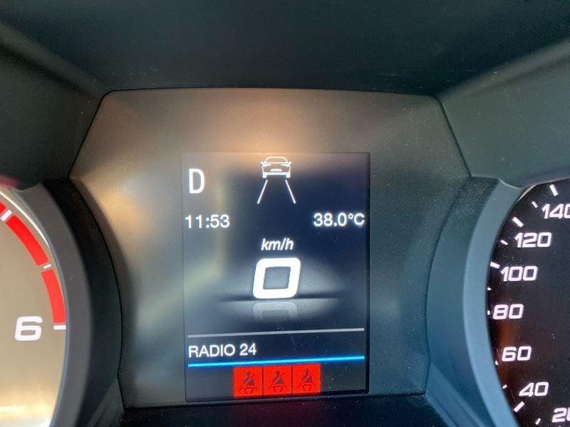 Alfa Romeo Giulia 2.2 t Sport Tech 160cv auto