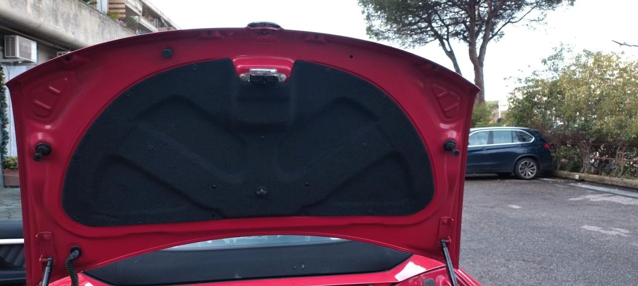 Alfa Romeo Spider 3200 V6