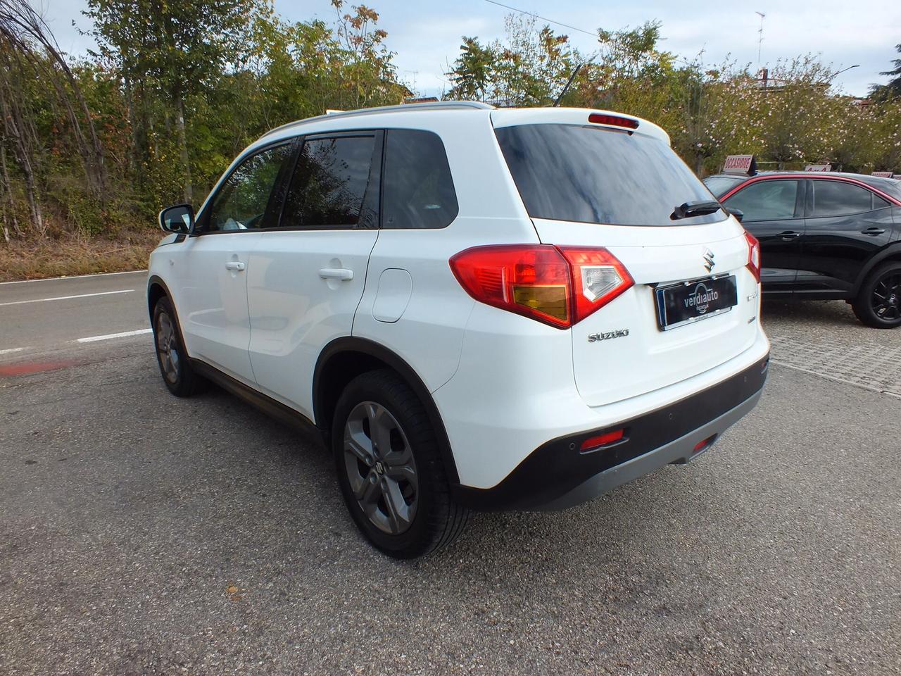 SUZUKI VITARA 1.6 DDiS 4X4 -RETROCAMERA