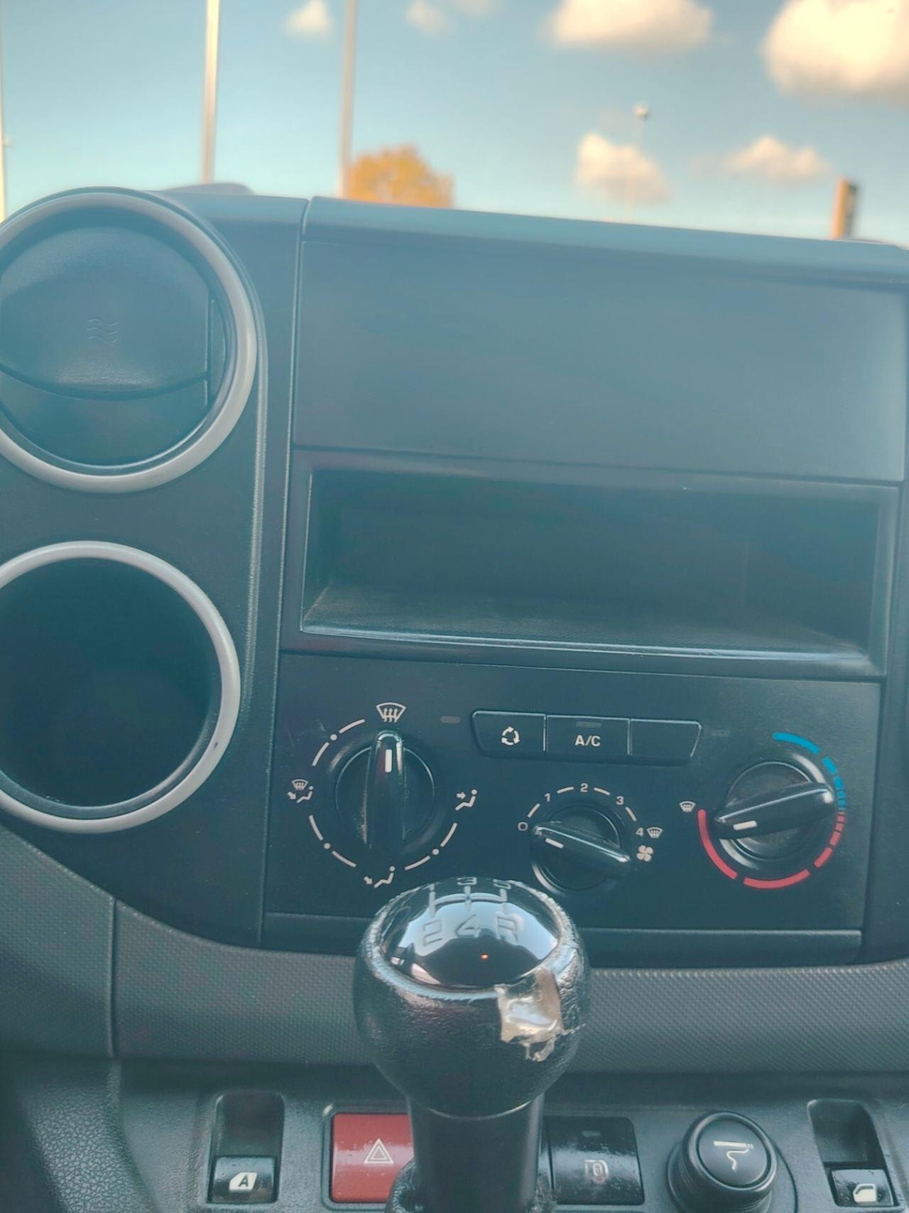 Peugeot Partner 1.6 HDI 90 CV N1 AUTOCARRO 3 POSTI