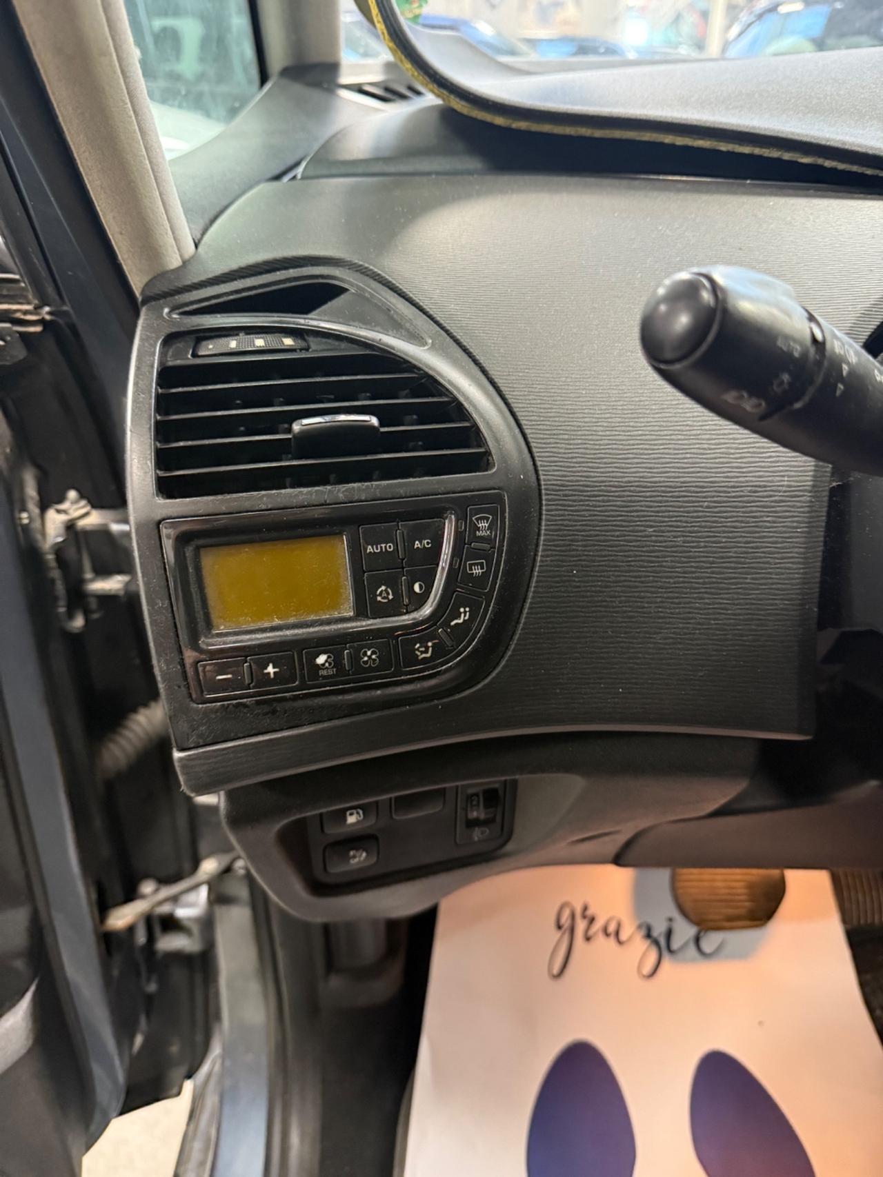 Citroen C4 Grand Picasso 2.0 HDi 138 FAP CMP6 Exclusive