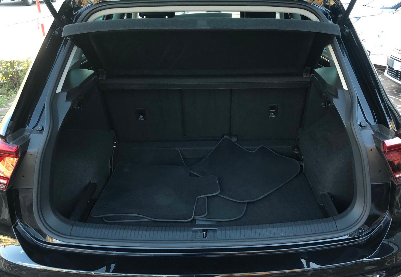 Volkswagen Tiguan 2.0 TSI 180 CV DSG 4MOTION Executive BMT