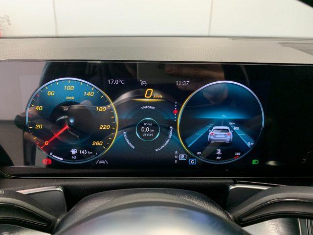 MERCEDES-BENZ GLB 200 d 7 Posti AMG Premium Tetto Apribile