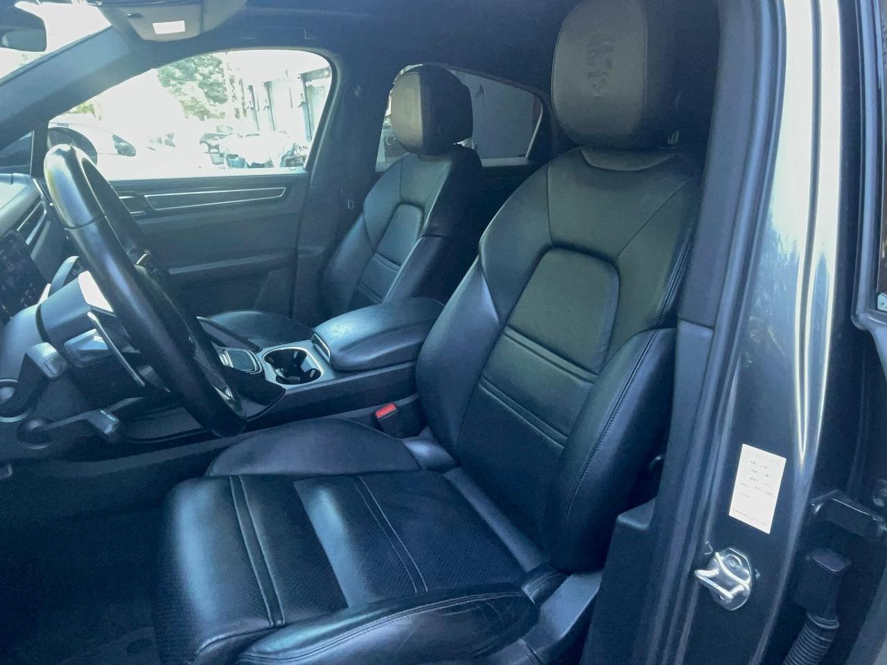 Porsche Cayenne Platinum Edition 3.0 S #6026