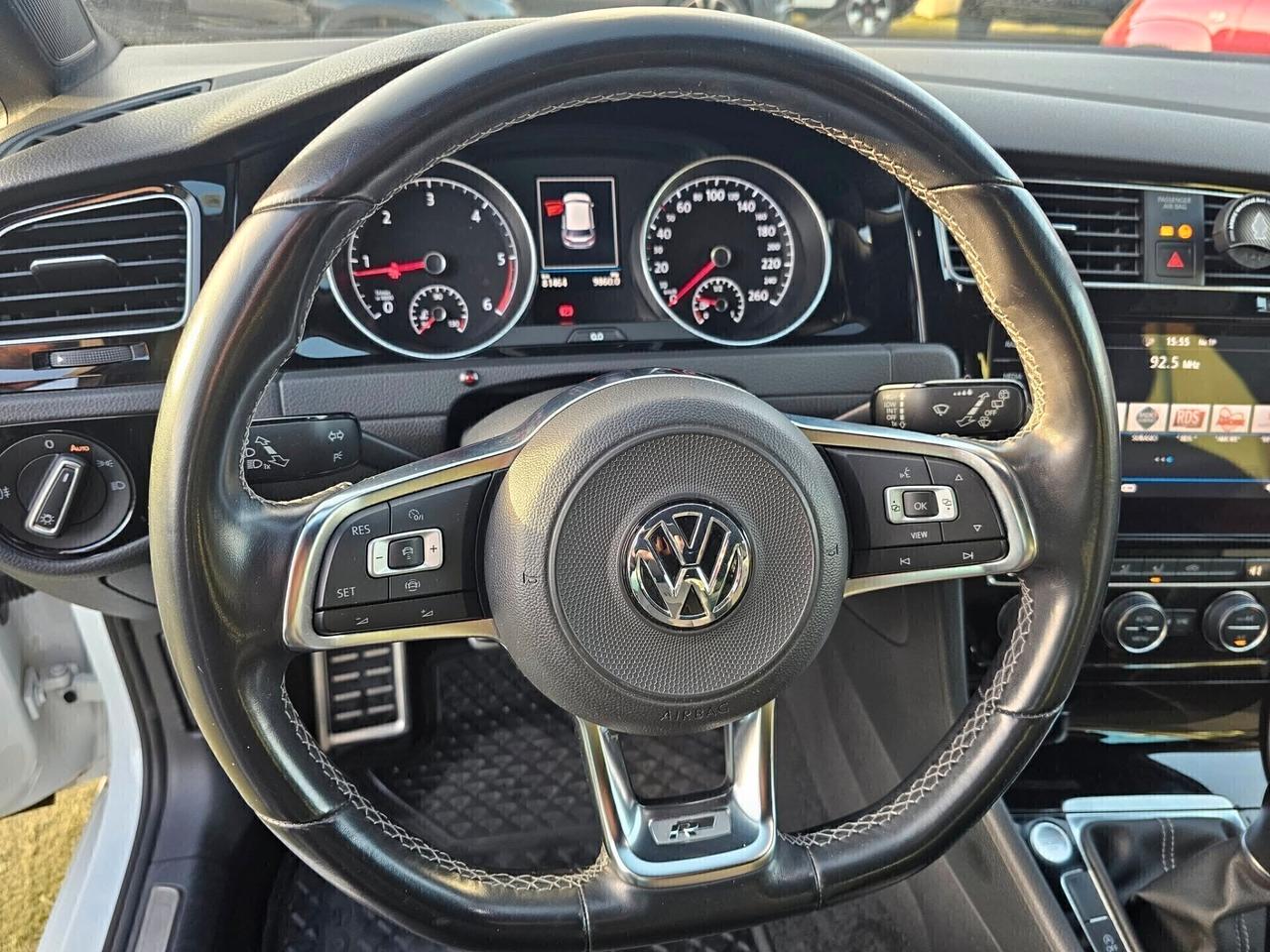 Volkswagen Golf 1.6 TDI 115 CV 5p. R-Line