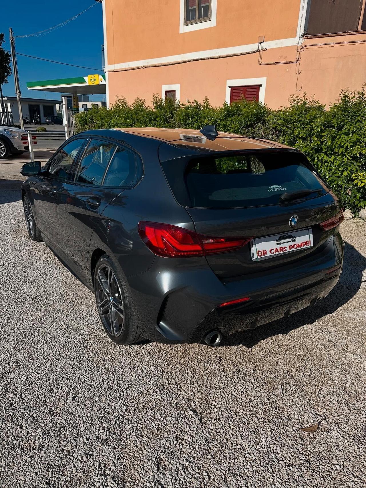 Bmw 116 116d 5p. Msport