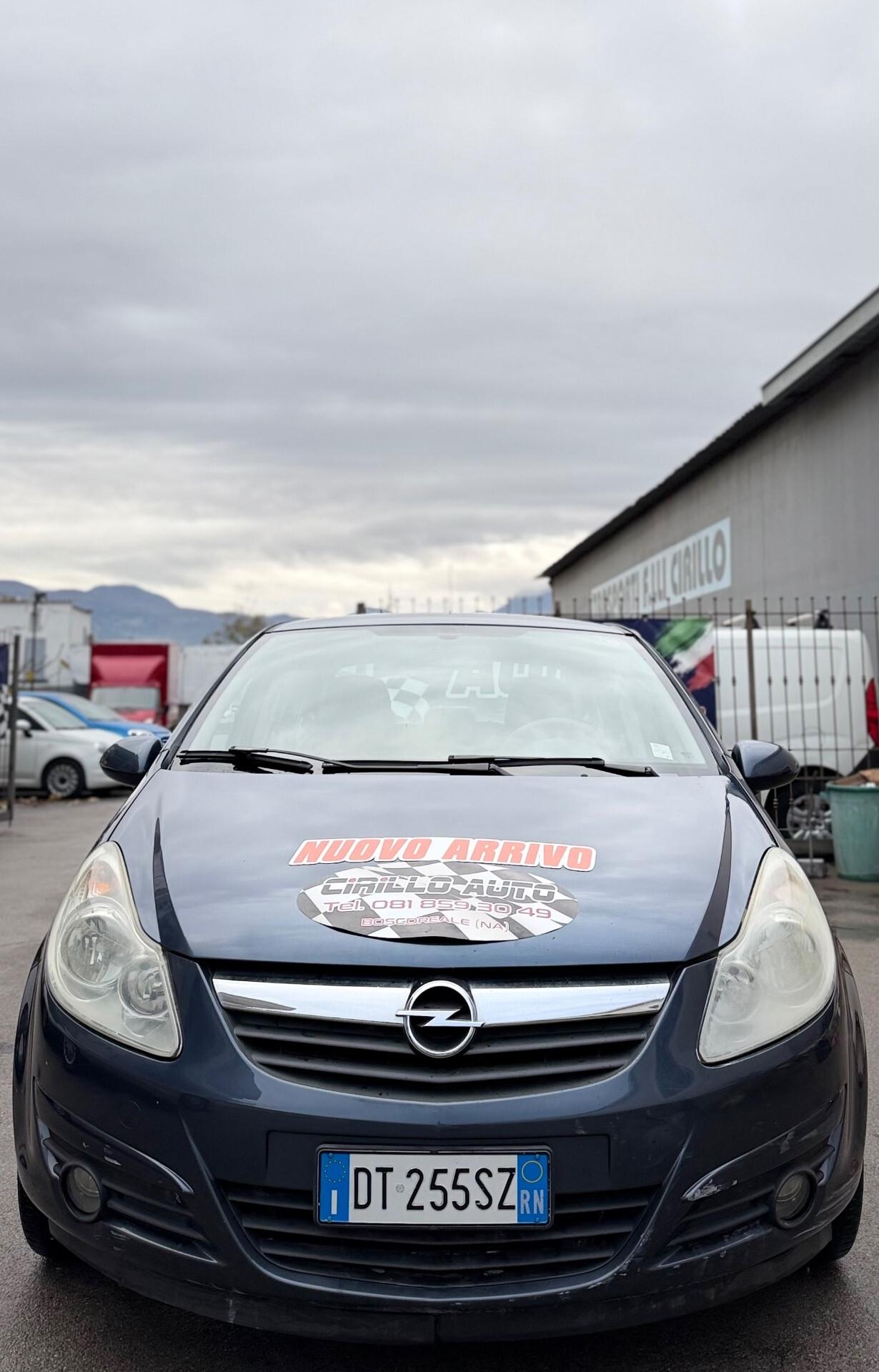 Opel Corsa 1.2 Benzina Automatica 80 Cv