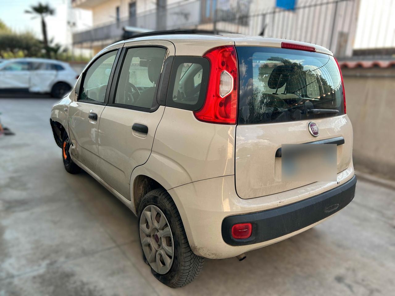 Fiat Panda 0.9 T.Air Metano - 2015 Incidentata